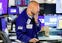 Thị trường châu Á trái chiều khi các chỉ số Phố Wall ghi nhận tuần thua lỗ thứ hai