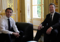 Pháp muốn Elon Musk xây nhà máy Tesla ở nước này dù dọa cấm Twitter