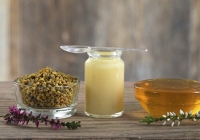 Tác dụng làm đẹp tuyệt vời của sữa ong chúa đối với phụ nữ