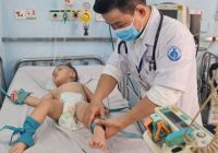 TP.HCM được bổ sung 21.000 ống thuốc phenobarbital điều trị tay chân miệng
