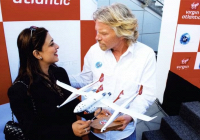 Virgin Galactic đưa người Pakistan đầu tiên vào vũ trụ