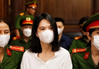 Ngọc Trinh lãnh 1 năm tù treo