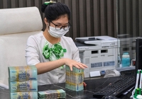 Giáp Tết Nguyên đán, lãi suất tiết kiệm vẫn tiếp tục giảm