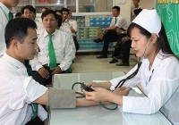 Bãi bỏ thủ tục cấp giấy khám sức khỏe cho người lái xe từ năm 2024