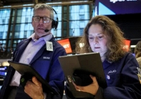 Phố Wall giảm điểm khi thị trường chờ báo cáo lạm phát