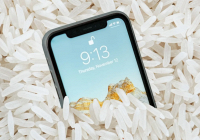 Apple cảnh báo: Đừng bỏ iPhone vào gạo nếu bị ướt
