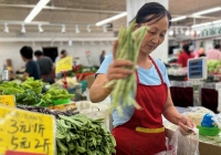 Giá tiêu dùng của Trung Quốc chậm lại, lo ngại giảm phát