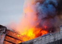 Cháy sàn giao dịch chứng khoán 400 năm tuổi ở Copenhagen, Đan Mạch