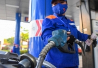 Giá xăng được điều chỉnh sớm 1 ngày do trùng nghỉ lễ Giỗ tổ Hùng Vương
