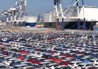 Xuất khẩu của Trung Quốc tăng trưởng trở lại trong tháng 4