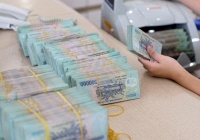 Thủ tướng: Phấn đấu giảm 1-2% lãi suất cho vay