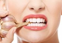 Nên ăn tỏi vào lúc nào để không ảnh hưởng đến sức khỏe?