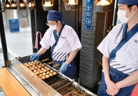 Lạm phát ở Nhật khiến bạch tuộc đắt hơn thịt bò wagyu