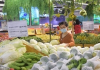 Nhiều biện pháp hạn chế tăng giá hàng hóa sau đợt tăng lương