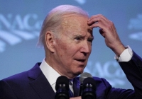 Tổng thống Mỹ Joe Biden vướng 'mớ bòng bong' khi liên tục nhầm lẫn