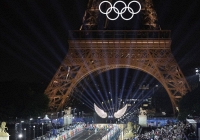 Lễ khai mạc Olympic Paris 2024: Ấn tượng và đặc sắc bất chấp trời mưa