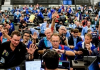 Cổ phiếu Nvidia lao dốc hơn 8% mặc dù doanh số bán hàng đạt kỷ lục