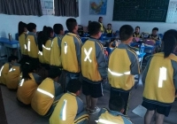 Góc độc lạ: Sợ học sinh yêu sớm, nhà trường tự thiết kế bộ đồng phục có 1-0-2, phụ huynh nhìn thấy gật gù khen