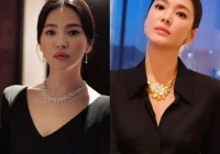 Song Hye Kyo trở thành chủ đề hot vì bức ảnh so sánh nhan sắc sau 4 năm, không hề có dấu hiệu già đi 