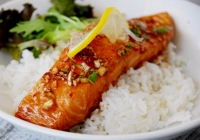 8 thực phẩm chống viêm giúp giảm cân, hội chị em muốn giảm số đo vòng eo rất nên ăn