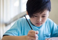 Trẻ có đôi tai to hay nhỏ sẽ thông minh hơn? Một giáo sư đại học đã chỉ rõ điều này