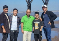 Đạo diễn Bình Trọng: “Làm phim hài Tết bây giờ không dám nghĩ đến lợi nhuận”