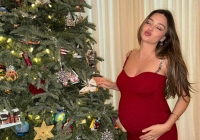 Mang thai lần thứ 4, “vợ tỷ phú trẻ nhất thế giới” Miranda Kerr khiến ai cũng phải trầm trồ vì body siêu nóng bỏng   