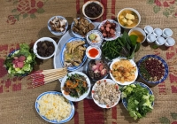 Gần Tết đưa vợ tương lai về ra mắt, hành động trên bàn cơm của cô khiến người đàn ông 'quay xe'
