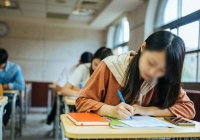 Một quyết định giáo dục gây tranh cãi: Khập khiễng, thiếu công bằng hay thiết thực, đáng hoan nghênh? 