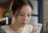 Cho con về quê với bà mà đến lúc xem camera muốn 'phát điên', về tận nơi nghe hàng xóm nói mới ứa lòng