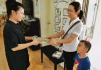 Một phụ huynh “gây bão” MXH vì kêu gọi không tặng quà 20/10: Làm ơn, hãy để các cô giáo được yên!