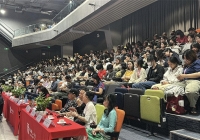 Sinh viên Văn Lang giao lưu đoàn làm phim “Dế Mèn: Cuộc phiêu lưu tới Xóm Lầy Lội”