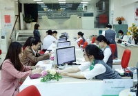 Nhiều nhà đầu tư lại đứng trước băn khoăn nên giữ hay bán lỗ cổ phiếu ngân hàng