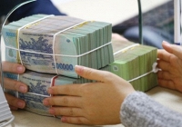 Việc siết chặt nguồn vốn tín dụng và hoạt động phát hành trái phiếu nên xem xét một cách hợp lý, tránh sốc cho thị trường bất động sản
