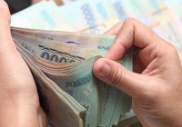 Trong bối cảnh dòng tiền vào thị trường hạn chế như hiện nay, tiền mặt là “vua”