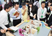 Khôi phục lại yêu cầu một số các giao dịch bất động sản phải thông qua sàn môi giới bất động sản