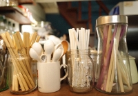 Gongcha, Thức cafe, Phúc Long, The Coffee House, Highland... vẫn sử dụng đồ nhựa