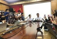 Vụ cháy nhà kho Rạng Đông: Ai cần khám và theo dõi bị ngộ độc thủy ngân?
