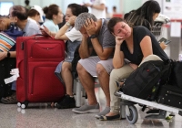 Sân bay Hồng Kông tê liệt bởi các cuộc biểu tình