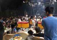 Đột kích bar Club 86 nổi tiếng ở Sài Gòn, hàng chục người dương tính với ma túy