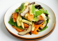 Cách làm món rau củ xào chay cho ngày Rằm