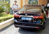 Ba xe sang do Vũ 'nhôm' tặng cho Đà Nẵng được bán đấu giá bao nhiêu?