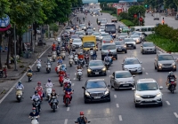 Hà Nội nới lỏng giãn cách, người dân chen nhau mua bánh Trung thu 