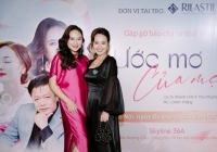 Họp báo ra mắt MV “Ước mơ của mẹ” của hai nữ ca sĩ Khánh Linh và Thu Phượng