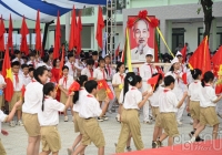 Hàng triệu học sinh trong cả nước chính thức bước vào năm học mới