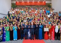  Hội nghị biểu dương phụ nữ cao tuổi tiêu biểu toàn quốc trong xây dựng gia đình văn hóa, ấm no, hạnh phúc.