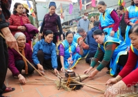 Tưng bừng lễ hội kéo lửa, thổi cơm thi làng Thị Cấm