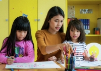 Giúp bé ghi nhớ lời người lớn dạy: Phương pháp hiệu quả