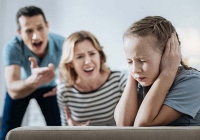 Dậy thì sớm: Nguy cơ tiềm ẩn và giải pháp cho cha mẹ