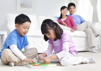 Đừng dạy con tìm kiếm hạnh phúc, hãy dạy con nuôi dưỡng nó